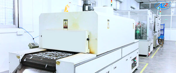 1721621320318526.jpg 關(guān)于我們內(nèi)頁5.jpg