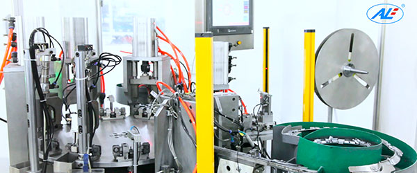 4231621320311860.jpg 關(guān)于我們內(nèi)頁4.jpg